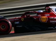 雷火电竞入驻-索伯车队逆转梅赛德斯，汉密尔顿关键制胜