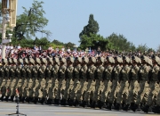 雷火电竞-绿茵交响诗，曼城轻取勒沃库森，德里赫特教科书级表现定格经典